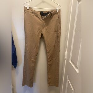 34 Heritage Slim Leg Khaki SIZE 33W 32L